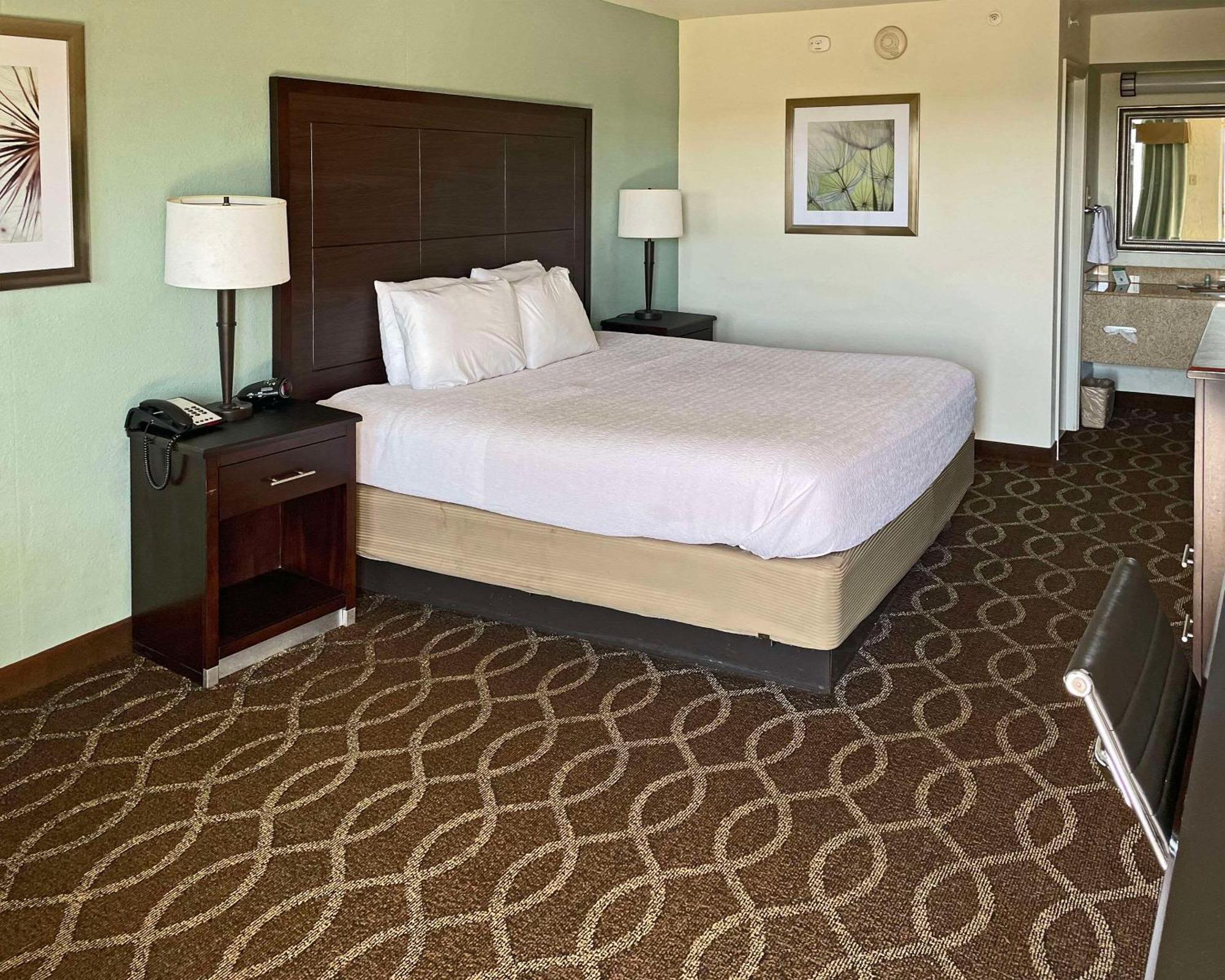 Quality Inn Clinton North Esterno foto