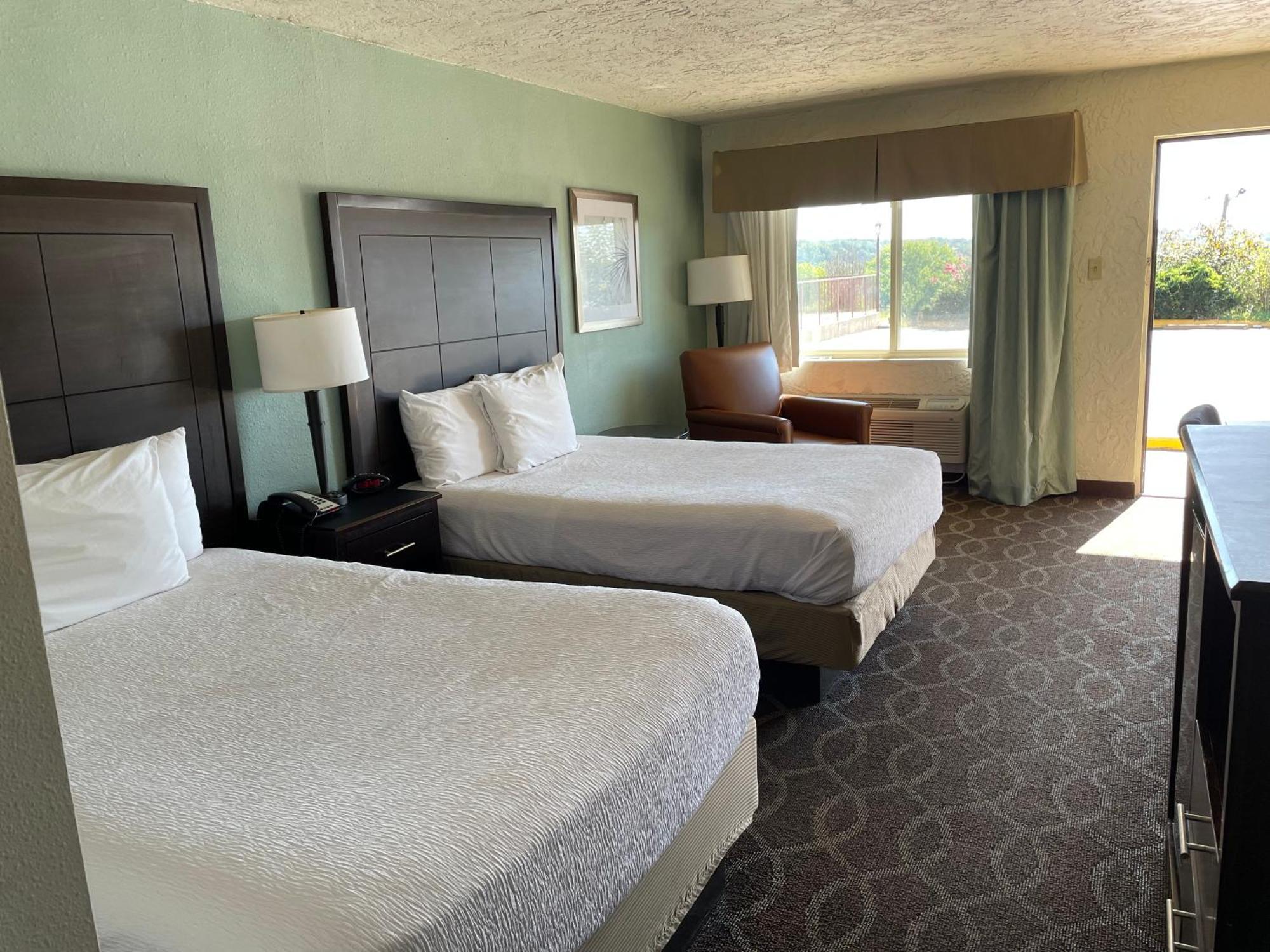 Quality Inn Clinton North Esterno foto